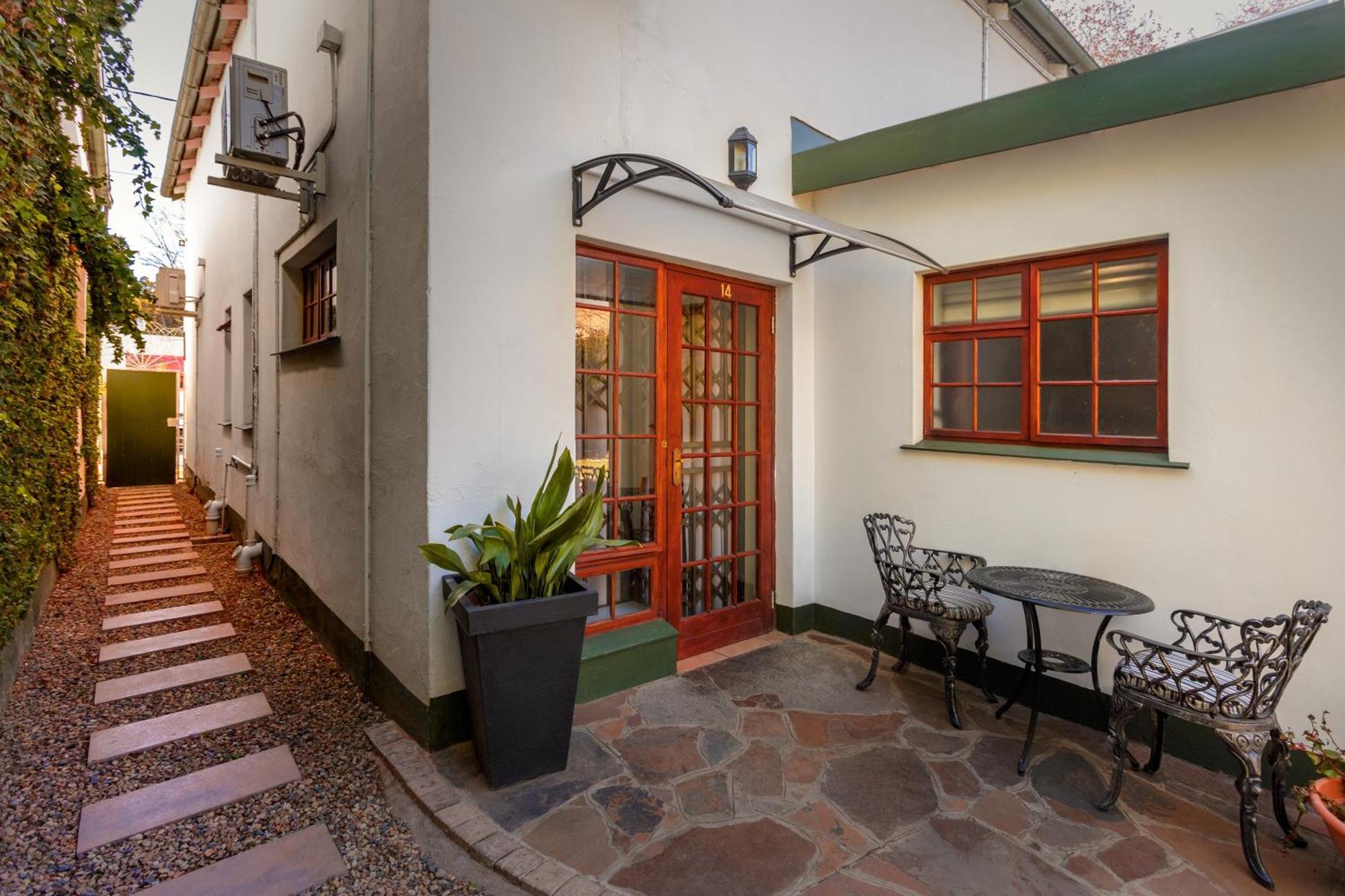 Horse And Mill Guesthouse Colesberg Luaran gambar