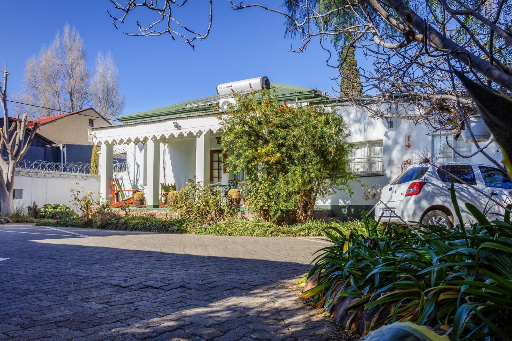 Horse And Mill Guesthouse Colesberg Luaran gambar